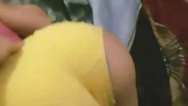 二つのスペインの友人シェア彼氏のコック  ...