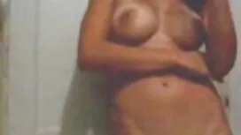 Pendejaはドアをノックすることがで ...