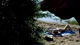 トランクタクシーでカナリアアイシャX 女 ...