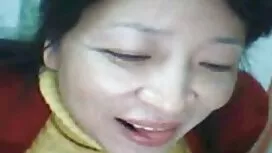 Patriciaは自宅でオーガズムを持っ ...
