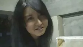 荒涼とした森の中で黒レイプ エッチ 女  ...