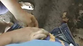 オナニーを通して息子を驚かせ、近親相姦の ...